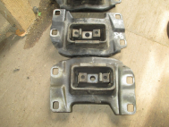 Подушка двигателя левая Форд Фокус 2, 1224123 3M517M121AE 1798908 AV617M121BC Volvo VOLVO V50, - БУ