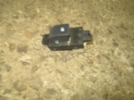 Кнопка стеклоподъемника Шевроле Каптива 1 клавиша 96628546, - БУ-2