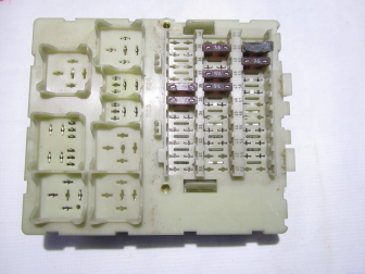 Блок предохранителей салонный 98AG14A073GC 518265400 1090513 Форд Фокус 1 FF133 с 1998 по 2004г - БУ