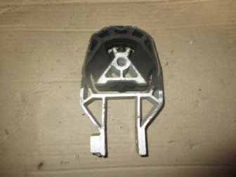 Подушка двигателя задняя AV616P082AB Форд Фокус 3 CV6Z6068A для двигателя 2,0 литра, - БУ