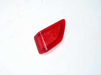 Катафот обшивки двери передней правой BM51A24018AB Ford Focus 3 с 2012г, - БУ