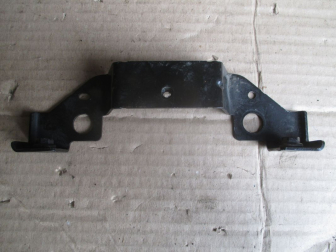 Кронштейн замка капота 1752048 AV11A16C750AA Фиеста Форд Mk6 с 2012 по 2017г, -  БУ