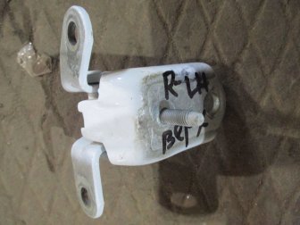 Петля двери задней левой верхняя 1682448, 8A6AA26801AF Форд Фиеста, Fiesta Mk6 с 2012 г, - БУ