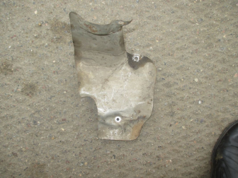 Тепловой экран термозащита Шевроле Каптива С100 2006-2011 года - БУ