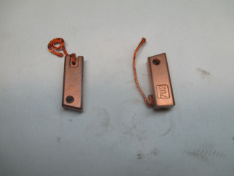 Генератора щетки 3736821330 A933C0702 AMDEL324 Хендай Акцент, Матрикс, Элантра - 2 шт, - AMD