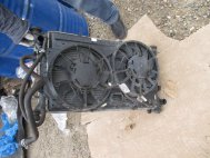 Шланг от радиатора 2M5Z8K289AA до расширительного бачка  Фокус 2,0 л 8кл Сплит Порт, - БУ S-61