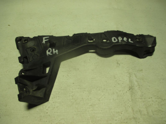 Кронштейн бампера переднего правый 24460284 1406548 331883181 Опель Астра H, - БУ