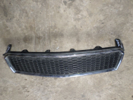 Решетка радиатора верхняя 96808248 96808254 Шевроле Авео T255 с Хромом - N-7 - ДЕФЕКТ - БУ