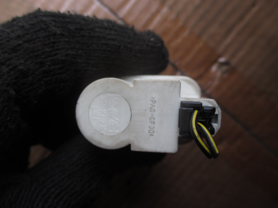 Датчик стоп-сигнала 3M5T9C872AC Форд Фиеста 5 Фокус 2 - Синий, - БУ ...