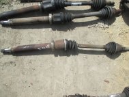 Привод правый с МКПП 1804600 Форд Фокус, Фьюжен правый с МКПП 1,4 литра в сборе, - БУ