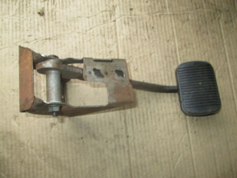 Педаль тормоза YS4Z2455CB, YS4Z2455CA Форд Фокус 1 АКПП Америка S-40 S-32 S-50, - БУ