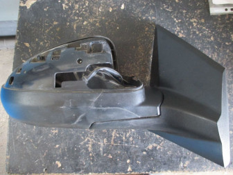 Зеркало правое - корпус Шевроле Авео Т300 электрическое 95189400 с подогревом - БУ Черное