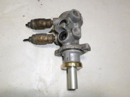 Цилиндр тормозной Главный 21030299 98AB2B195BJ TCtg10g0 141115A Форд Фокус 1 FF-122, - БУ