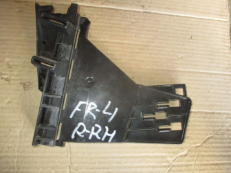 Кронштейн замка двери задней правой 1667750, 8A61A264A52AE Форд Фиеста с 2008г, -  БУ