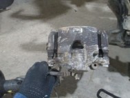 Суппорт передний Шевроле Спарк М300 левый 96682851, 42371126, - БУ