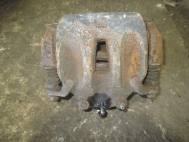 Суппорт передний правый 41001CA01A со скобой Ниссан Мурано Z50 PNZ50 PZ50 TZ50 с 04 по 08г, - БУ