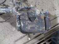 Суппорт передний Шевроле Спарк М300 правый 96682852, 42371125, - БУ