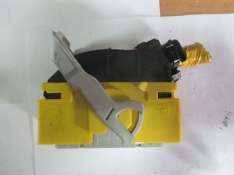 Штекер блока управления подушкой безопасности большой 13583458, 13592738 Спарк М300 Равон Р2 , - БУ