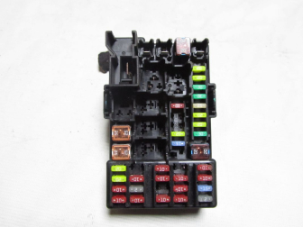 Блок предохранителей салонный 95938646 95915498 95166880 Шевроле Авео Т300 52031190 Кобальт S20 - БУ