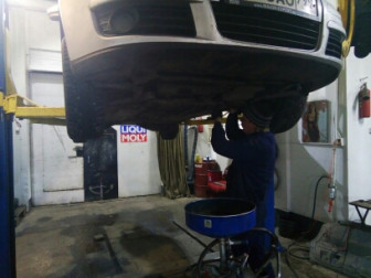 Защита двигателя - снятие и установка на автомобиле Шевроле Авео