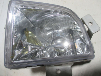 Фара противотуманная левая 96540153 Шевроле Авео Т200 с 2002 по 08 года прямоугольная - ДЕФЕКТ - БУ