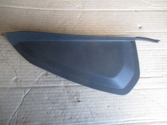 Накладка торпеды боковая левая 1780753, 8A61A044C61AAW Форд Фиеста Mk6 FR4 с 2012 по 2017г, - БУ