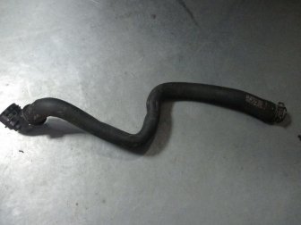Шланг отопителя вПускной 13251453 Опель Астра J Шевроле Круз 95226856 на 1,4 литра Турбо, - БУ