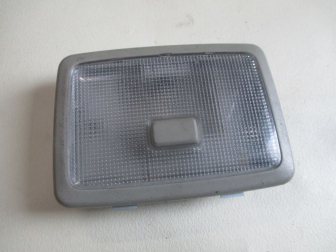 Плафон освещения салона 96673753 8A средний и задний Шевроле Каптива C100-140, - БУ