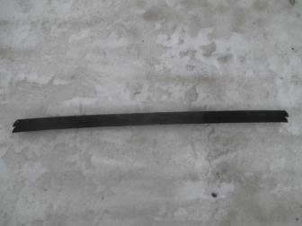 Уплотнитель стекла двери передней левой внутренний BM5Z5821453B горизонтальный Форд Фокус 3, - БУ