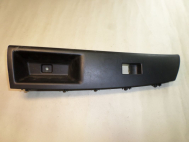 Накладка блока стеклоподъёмника двери передней правой 94811324 L0202892AA Шевроле Круз, - БУ