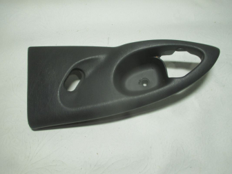 Накладка ручки двери задней левой 98ABA266A21DFW электро стеклопод Форд Фокус 1 внутренняя - БУ