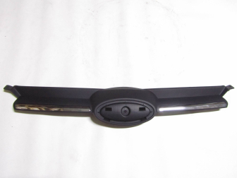 Решетка радиатора 1418040 1719227 1676410 2048467 Форд Фокус 3 с 2012 года - Матовая, - Atek