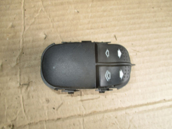 Кнопка стеклоподъемника 98AB14529BA Форд Фокус 1 на 2 двери передней левой YS4T-14529-BA - БУ