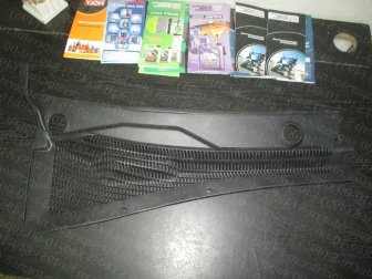 Панель под ветровым стеклом правая 96544354, 96544356 на все кузова Шевроле Лачетти, - GM