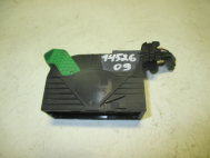 Штекер 1452605-1 1452609 блока предохранителей салонного 13181278 Опель Астра H - Зеленый рычаг - БУ