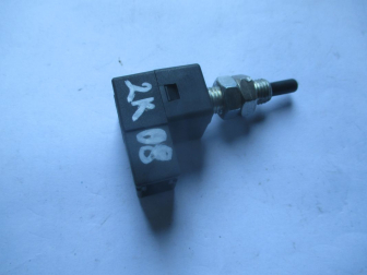 Датчик педали сцепления 938403K000 Киа Рио3 Хендай Солярис с 2011г - 2K08, - БУ