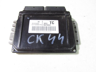 Блок управления двигателем 96376652 TC 1AYJ A9 Шевроле Авео Т200 B12S1 1,2л 8V Дэу Матиз на 1л, - БУ