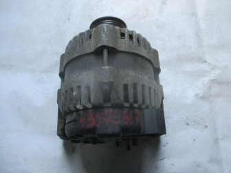 Генератор Шевроле Круз,Авео Т300 Орландо 13502595 13579667 с МКПП 1,6-1,8л 100Ам - БУ