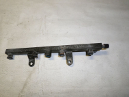 Рампа топливная  96386764 96493992 Шевроле Лачетти, Авео Т200-250 с F14D3-F16D3, 1,4-1,6 литра - БУ,