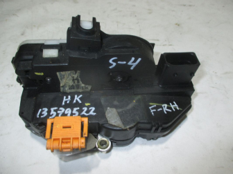 Замок двери передней левой 13579522 HK 13503801 13503739 Шевроле Авео Т300 Круз Орландо - S-4, - БУ