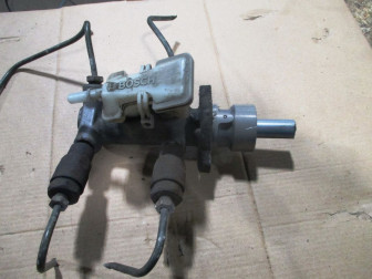 Цилиндр тормозной Главный 310048 1064252 7S4Z2140A 1064284 4646922 Форд Фокус 1 с бачком - БУ