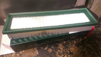 Фильтр воздушный Рено Логан, Лада Ларгус 1,4 литра 165469466R, 165462862R, - Big Fillter