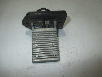 Резистор вентилятора отопителя 96247452 96190673 193554 Шевроле Ланос Шанс, - БУ