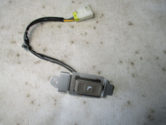 Кнопка регулировки сиденья 87317CB002 6Y2D Ниссан Мурано Z50 с 04 по 08г, - БУ