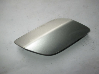 Накладка правая форсунки омывателя фар 13126034 345768702 Опель Астра H - Серебро - БУ