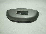 Накладка кнопки стеклоподъемника двери зад правой 96490455 Шевроле Авео Т200 на 1 кнопоку Серая - БУ