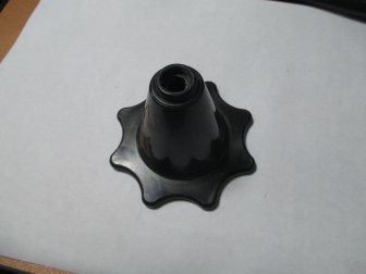 Ручка крепления запасного колеса в багажнике 90126756, 1315006 Шевроле Круз Авео Т300 Седан - БУ