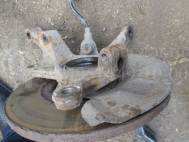 Ступица передняя 96316757 Дэу Матиз Шевроле Спарк С200 96316756 с 1998 в сборе с кулаком, - БУ