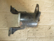 Подушка двигателя правая 8V516F012AJ 1776911 Форд Фиеста с 2008 по 2017 года с МКПП, - БУ