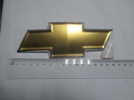 Эмблема переднего бампера 95021344 95122569 Шевроле Орландо - КРЕСТ 15,8х5,8 см, - GM